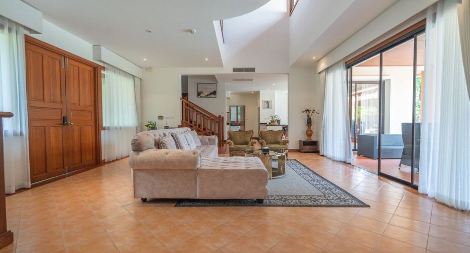 For rent 4 bedrooms villa in Thalang, Phuket