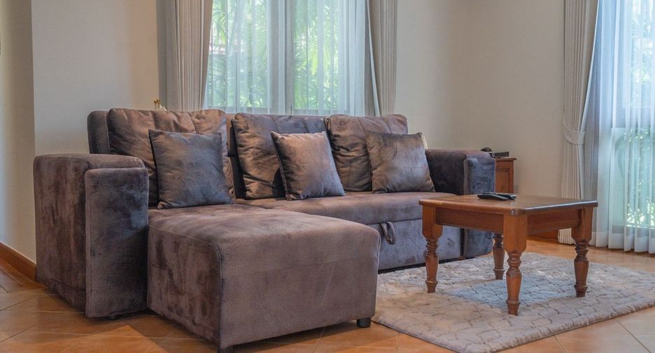 For rent 4 bedrooms villa in Thalang, Phuket