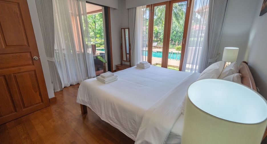 For rent 4 bedrooms villa in Thalang, Phuket