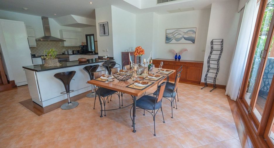 For rent 4 bedrooms villa in Thalang, Phuket