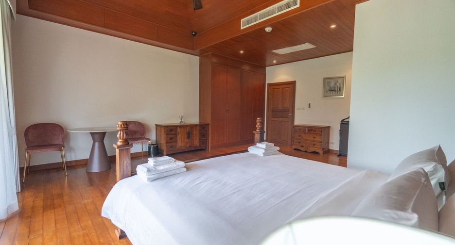 For rent 4 bedrooms villa in Thalang, Phuket