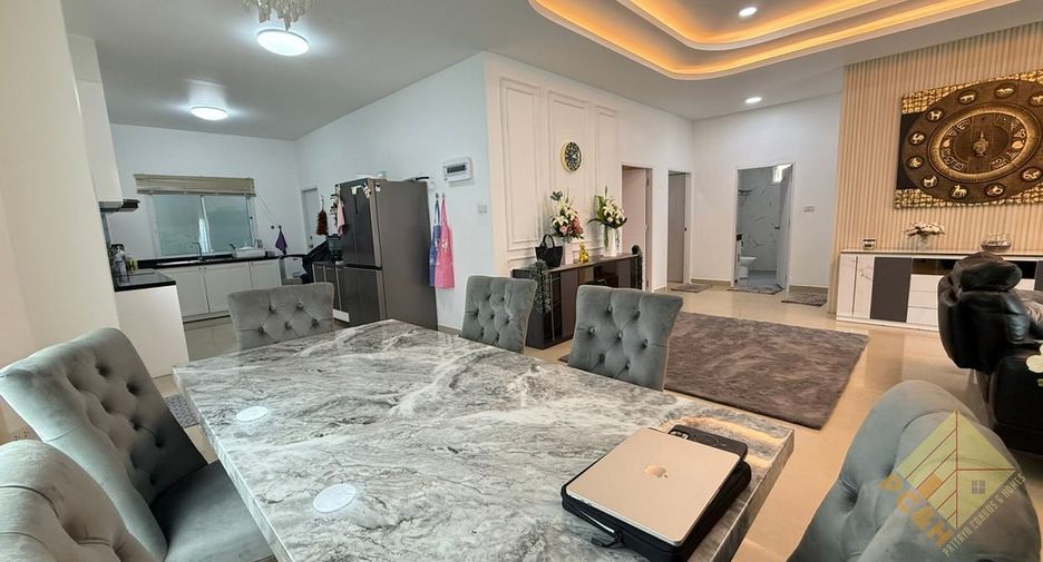À vendre 3 chambres maison à Bang Lamung, Chonburi