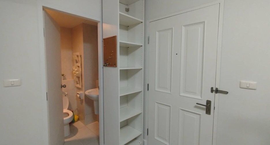 Condo en venta de 1 habitaciones en Yan Nawa, Bangkok