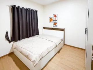 For sale 2 bedrooms condo in Khlong Sam Wa, Bangkok