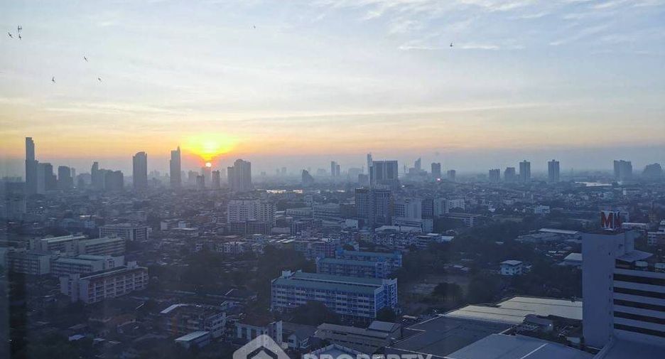 Wohnung zum Kauf mit 1 Zimmer in Thon Buri, Bangkok