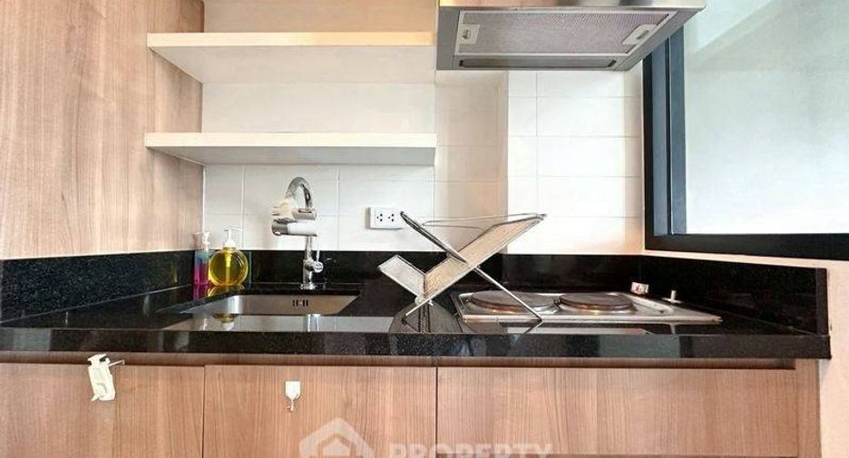 For sale 1 Beds condo in Watthana, Bangkok
