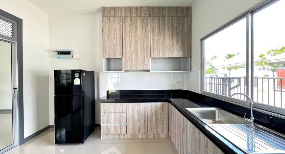 For sale 2 bedrooms villa in Bang Lamung, Chonburi
