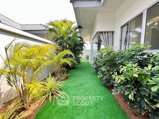 For sale 2 bedrooms villa in Bang Lamung, Chonburi