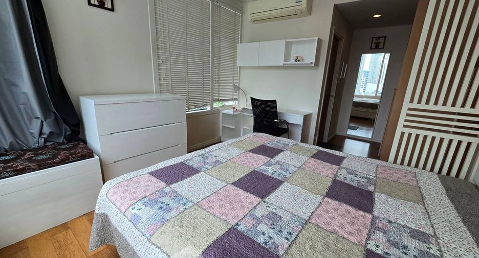 For rent and for sale 1 bed condo in Watthana, Bangkok