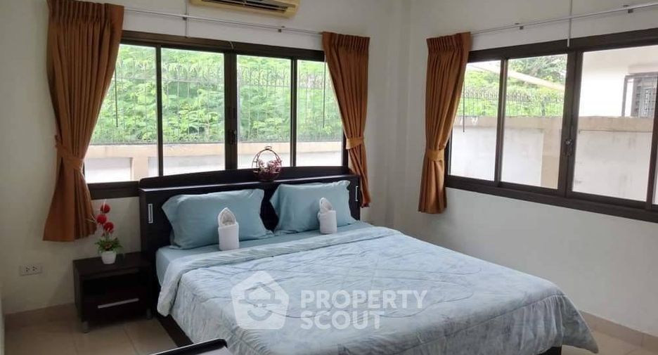 For rent 3 bedrooms villa in Jomtien, Pattaya