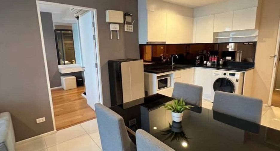 Condo en alquiler de 2 habitaciones en Watthana, Bangkok