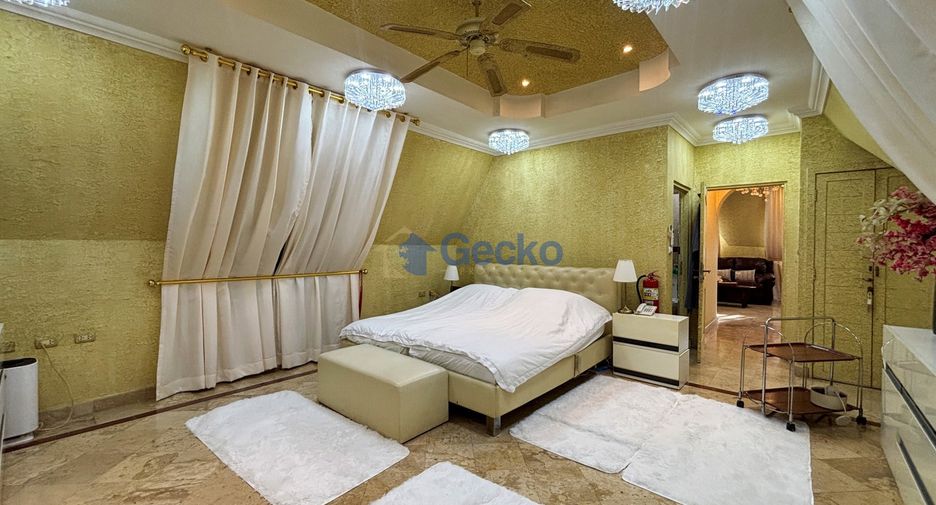 Haus zum Kauf mit 4 Zimmer in Bang Lamung, Chonburi