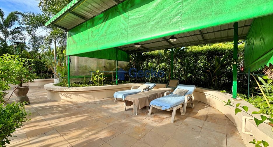 Haus zum Kauf mit 4 Zimmer in Bang Lamung, Chonburi