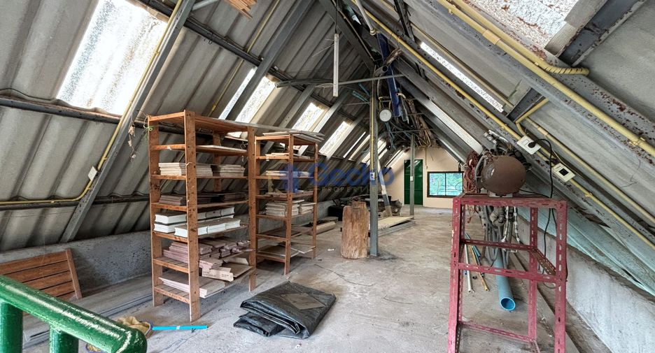Haus zum Kauf mit 4 Zimmer in Bang Lamung, Chonburi