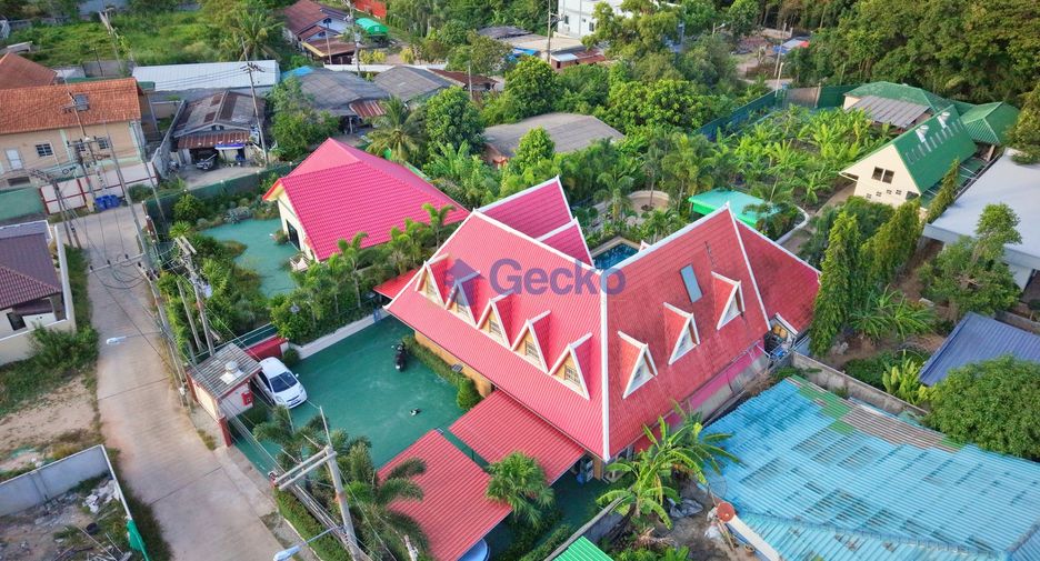 Haus zum Kauf mit 4 Zimmer in Bang Lamung, Chonburi