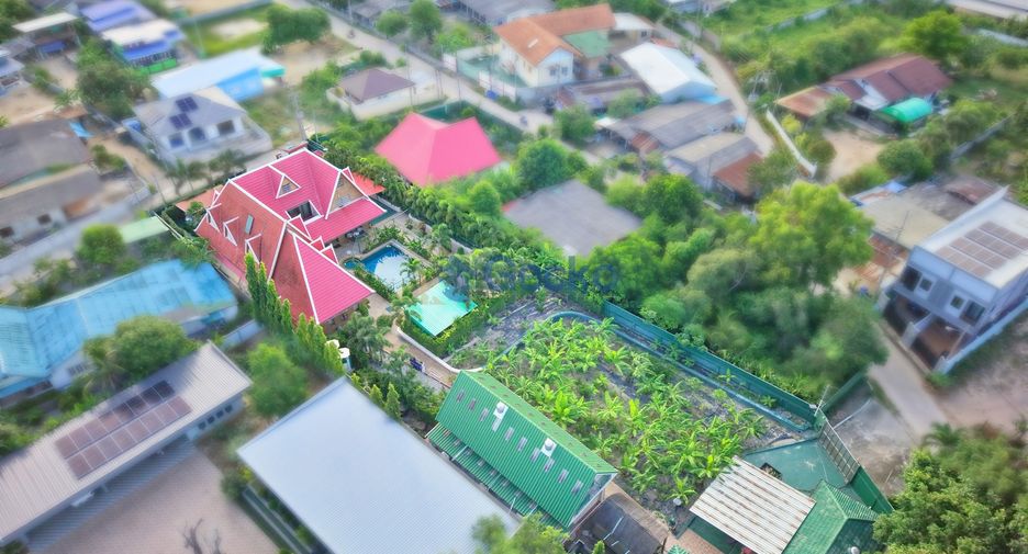 Haus zum Kauf mit 4 Zimmer in Bang Lamung, Chonburi