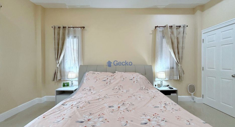Haus zur Miete und zum Kauf mit 3 Zimmer in Bang Lamung, Chonburi