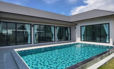 Villa zur Miete mit 4 Zimmer in Bang Lamung, Chonburi