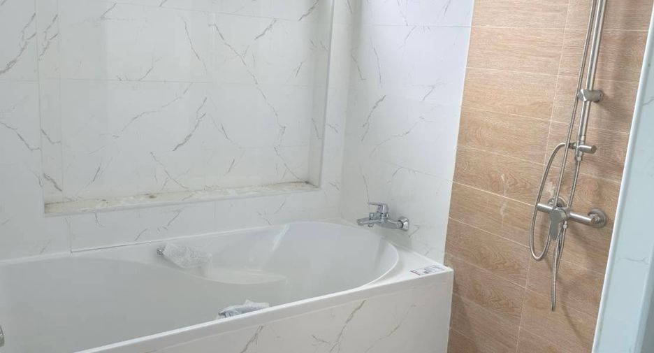 Villa zur Miete mit 4 Zimmer in Bang Lamung, Chonburi