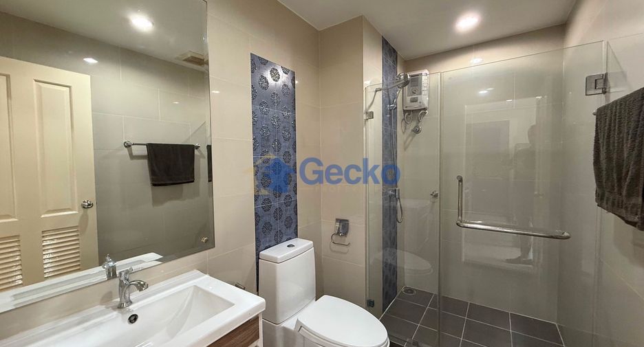 For rent 2 bedrooms condo in Bang Lamung, Chonburi