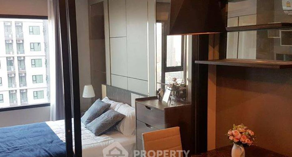À louer 1 chambre condo à Huai Khwang, Bangkok