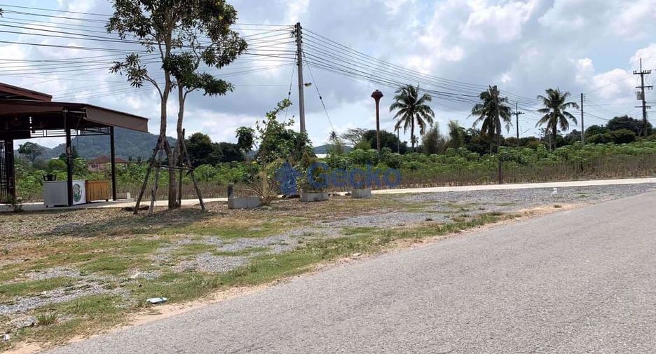 For sale land in Bang Saray, Pattaya