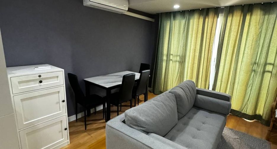 À louer 2 chambres condo à Khlong Toei, Bangkok