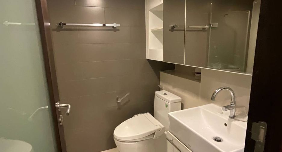 Condo en alquiler de 1 habitaciones en Khlong Toei, Bangkok