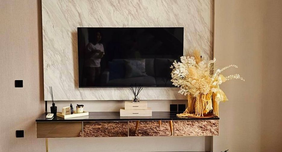 For rent 1 bed condo in Pathum Wan, Bangkok