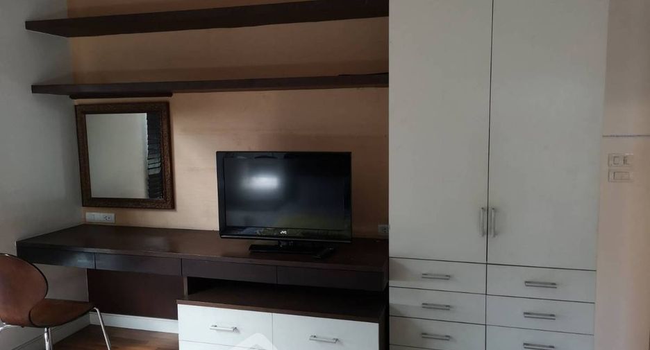 Condo en alquiler de 2 habitaciones en Phaya Thai, Bangkok