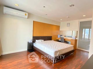 For rent 3 bedrooms condo in Bang Kho Laem, Bangkok