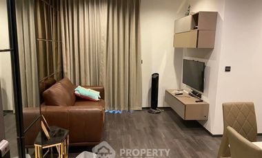 For rent 2 bedrooms condo in Huai Khwang, Bangkok