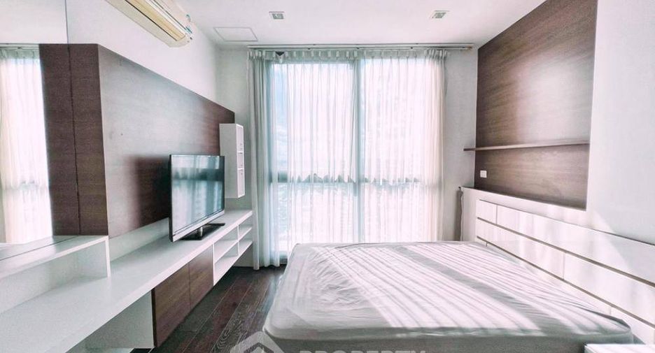 For rent 2 bedrooms condo in Ratchathewi, Bangkok
