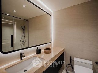For rent 2 bedrooms condo in Bang Phlat, Bangkok