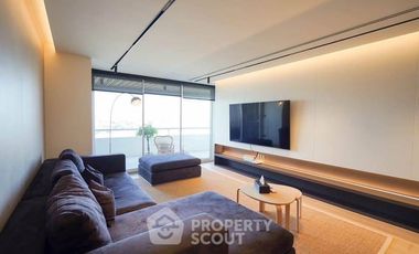 For rent 2 bedrooms condo in Bang Phlat, Bangkok