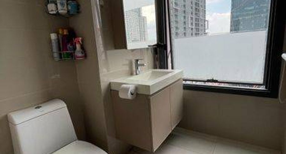 For rent 1 bed condo in Pathum Wan, Bangkok