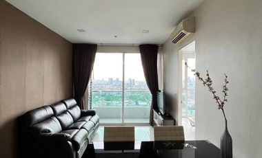 À louer 2 chambres condo à Phaya Thai, Bangkok