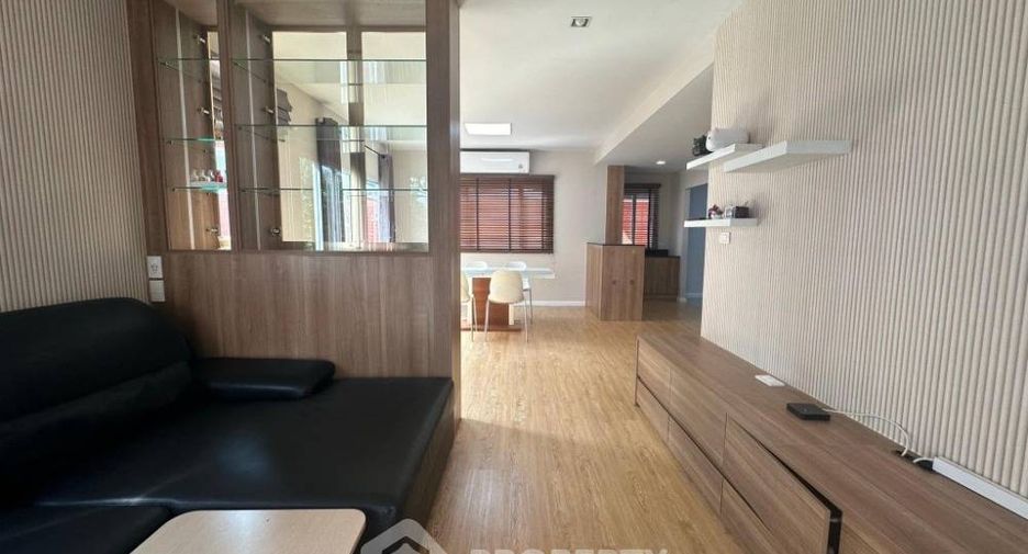 For rent 2 bedrooms house in Lat Krabang, Bangkok