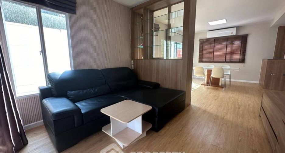 For rent 2 bedrooms house in Lat Krabang, Bangkok