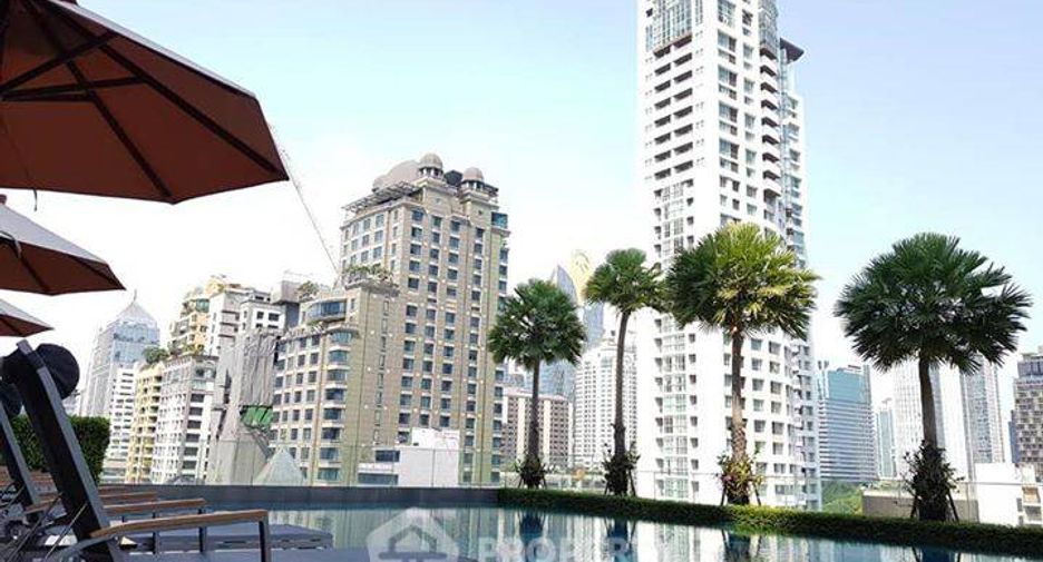 For rent 2 bedrooms condo in Pathum Wan, Bangkok
