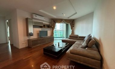 Condo en alquiler de 2 habitaciones en Huai Khwang, Bangkok