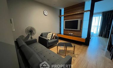 Wohnung zur Miete mit 1 Zimmer in Bang Rak, Bangkok
