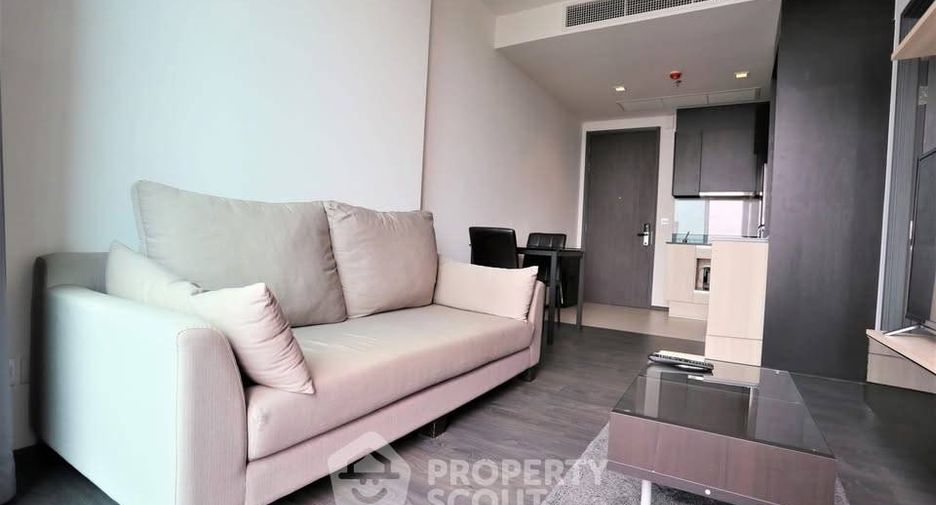For rent 1 bed condo in Khlong Toei, Bangkok