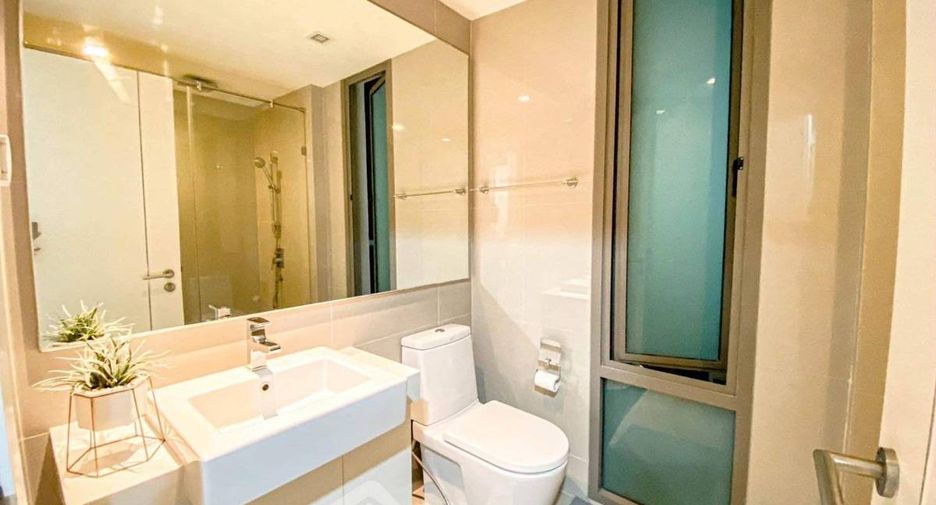 For rent 2 ベッドルーム condo in Yan Nawa, Bangkok
