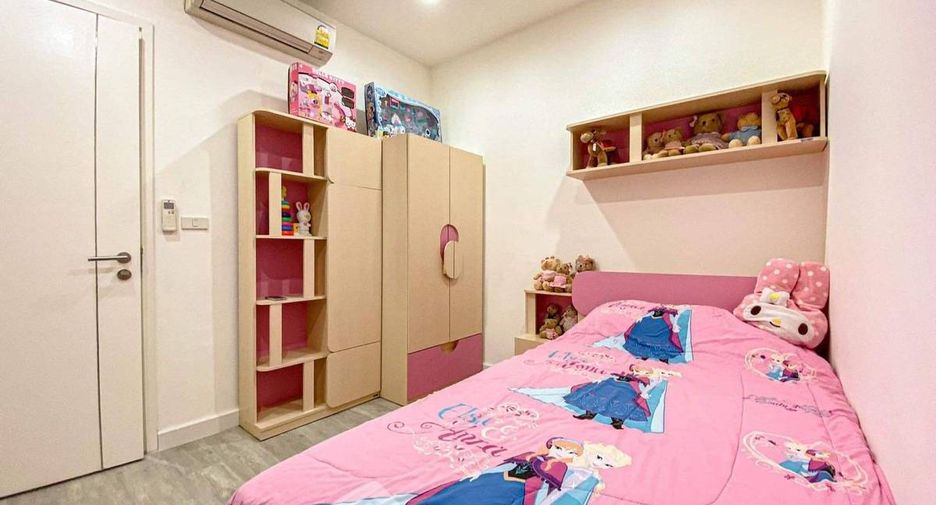 For rent 2 ベッドルーム condo in Yan Nawa, Bangkok