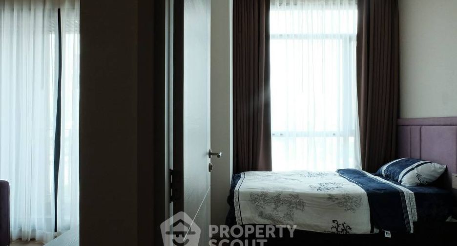 For rent 2 bedrooms condo in Watthana, Bangkok