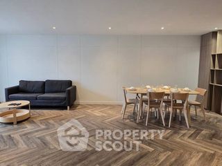For rent 3 bedrooms apartment in Watthana, Bangkok