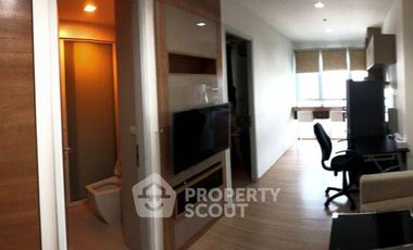For rent 1 bed condo in Phra Khanong, Bangkok
