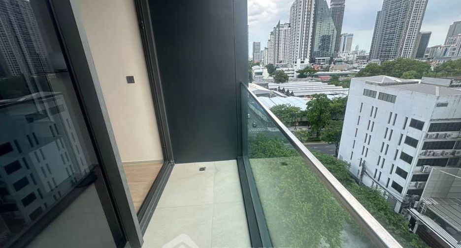 For rent 1 bed condo in Bang Rak, Bangkok