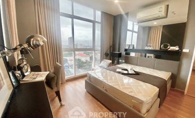 Condo en alquiler de 2 habitaciones en Bang Na, Bangkok